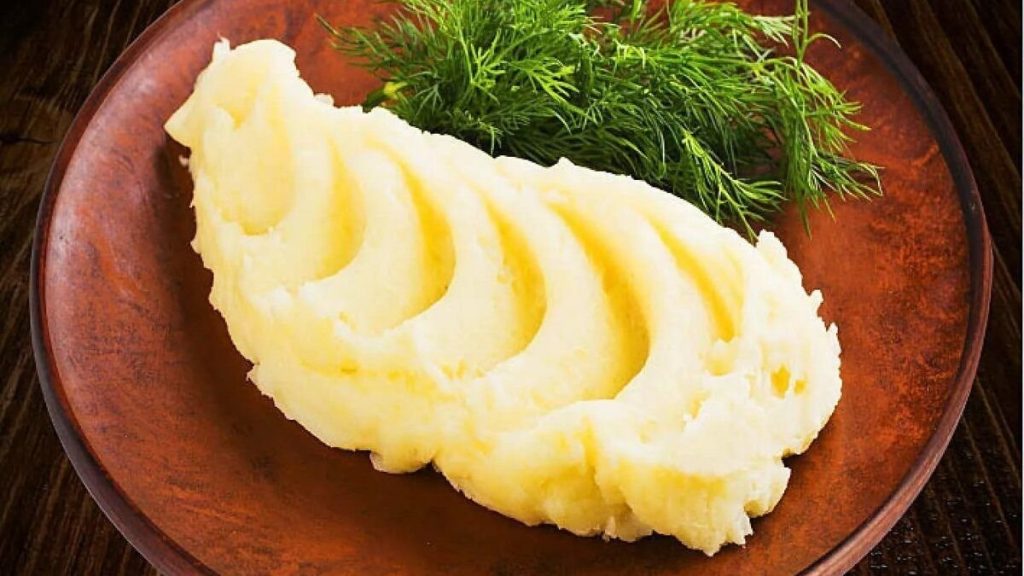 Tajný tip: Šéfkuchař prozrazuje tajemství, jak udělat bramborovou kaši ještě chutnější